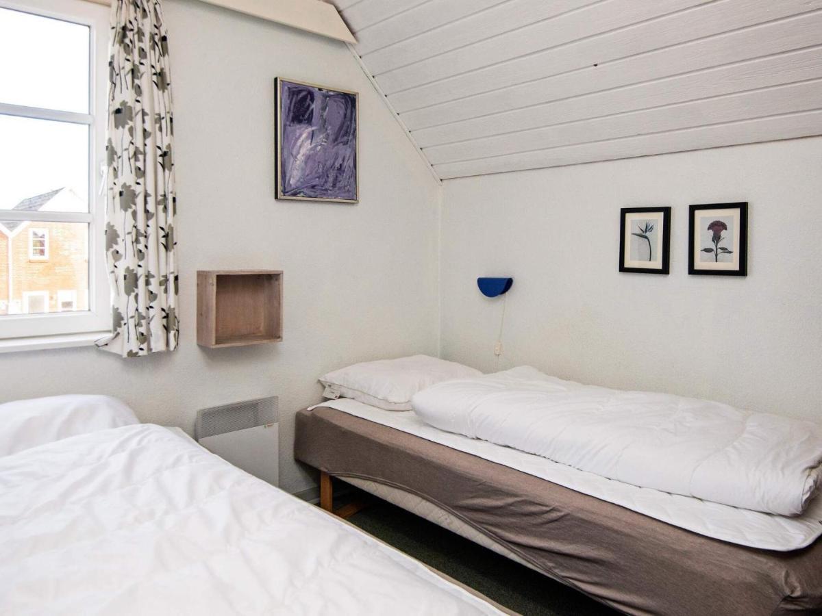 4 Person Holiday Home In R M Sonderby  Exterior photo